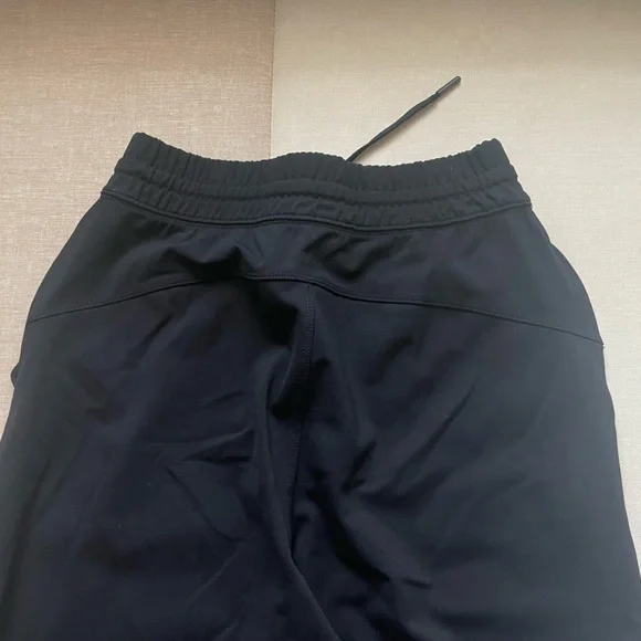 Aritzia The Constant Helena Pant - Picture 7 of 7